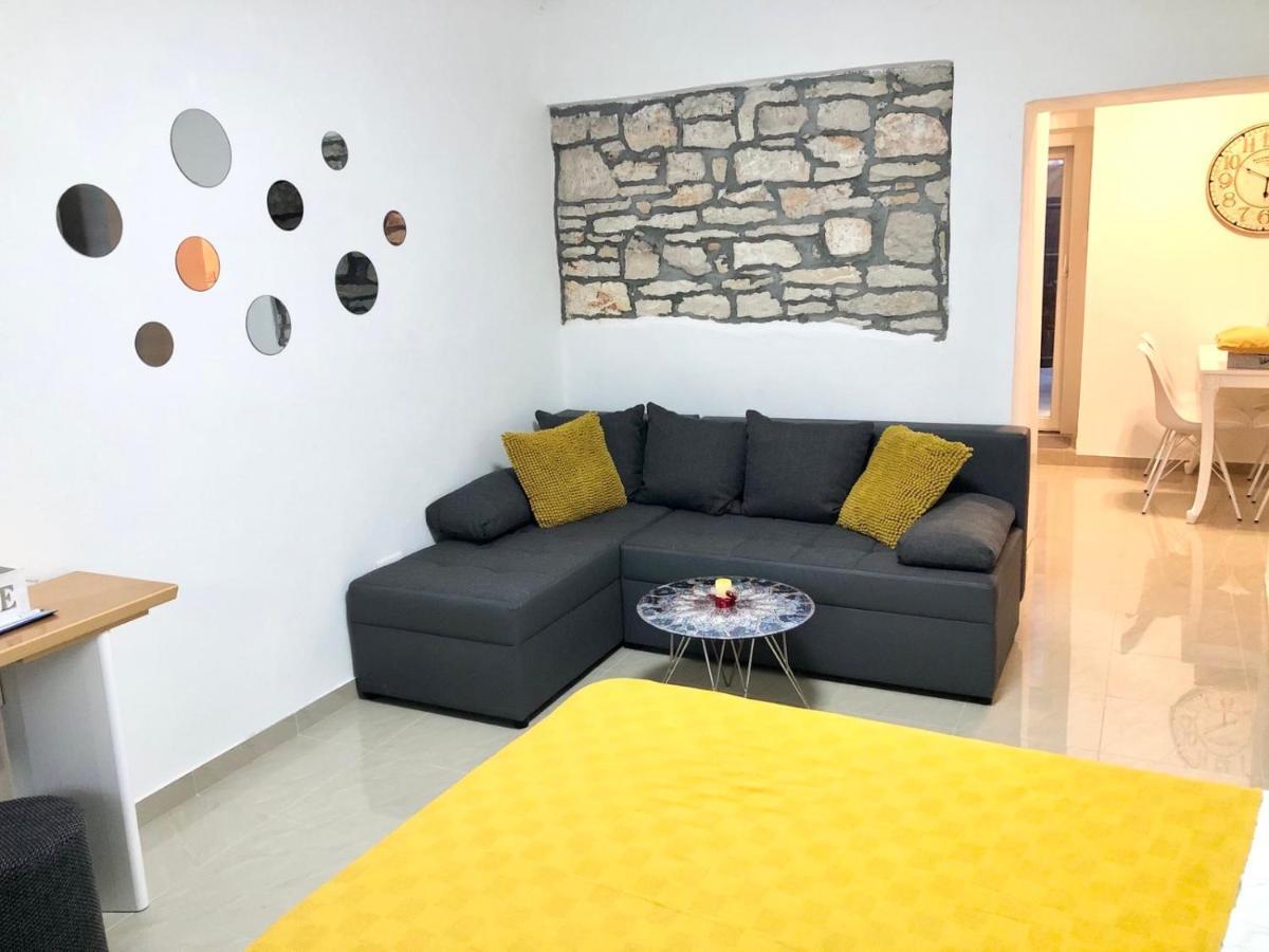 PUY Apartments Eni & Dani מראה חיצוני תמונה