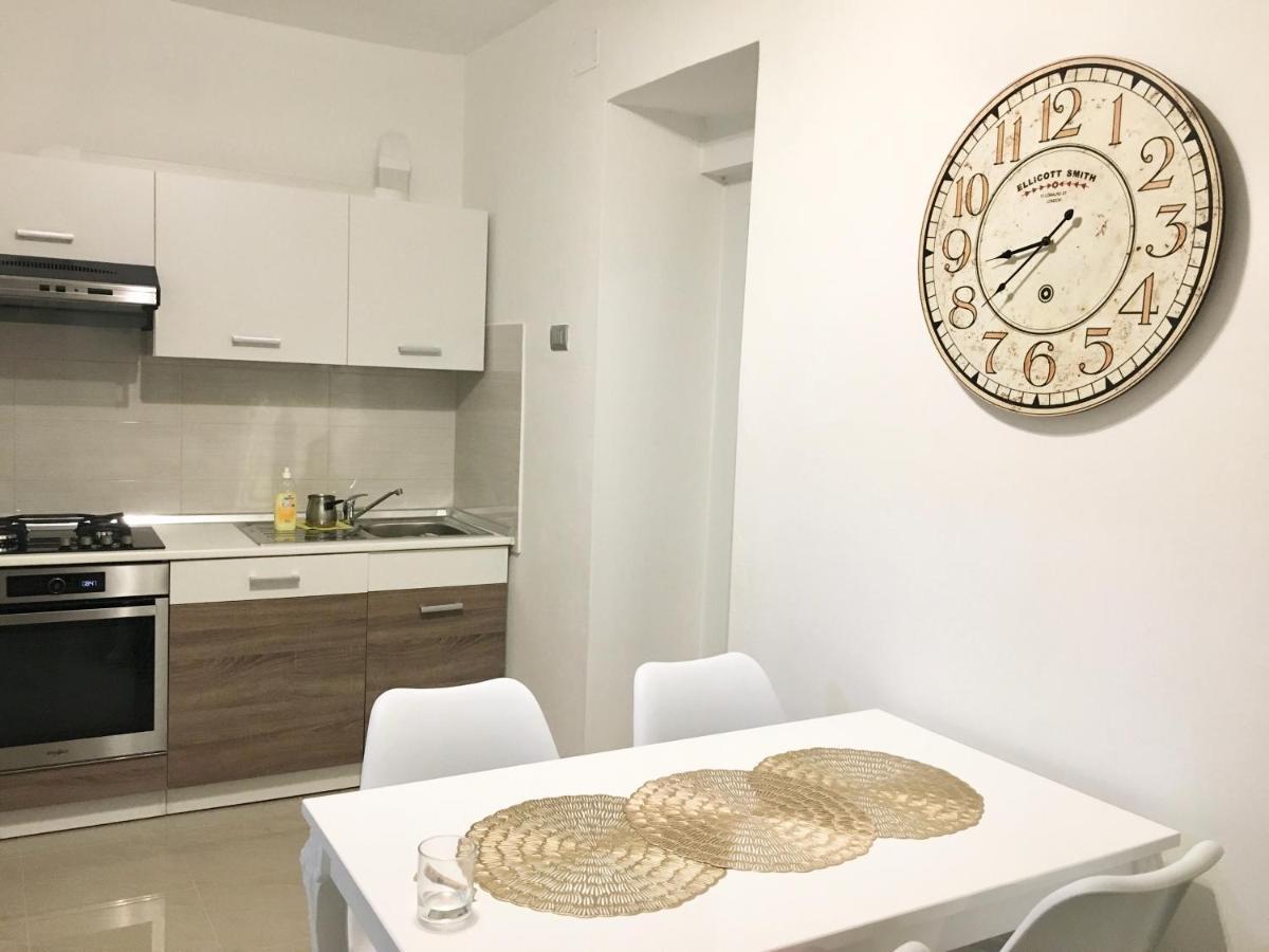 PUY Apartments Eni & Dani מראה חיצוני תמונה